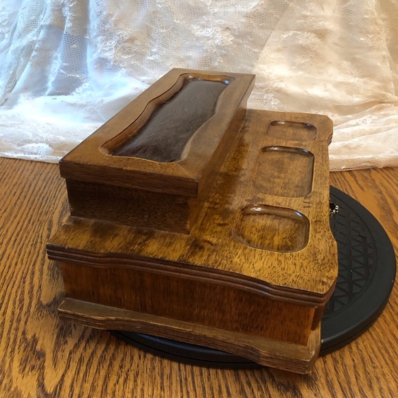 Vintage Men’s 2 Tier Wooden Valet from Kimco Jewelry Box Trinket Box - Picture 3 of 15